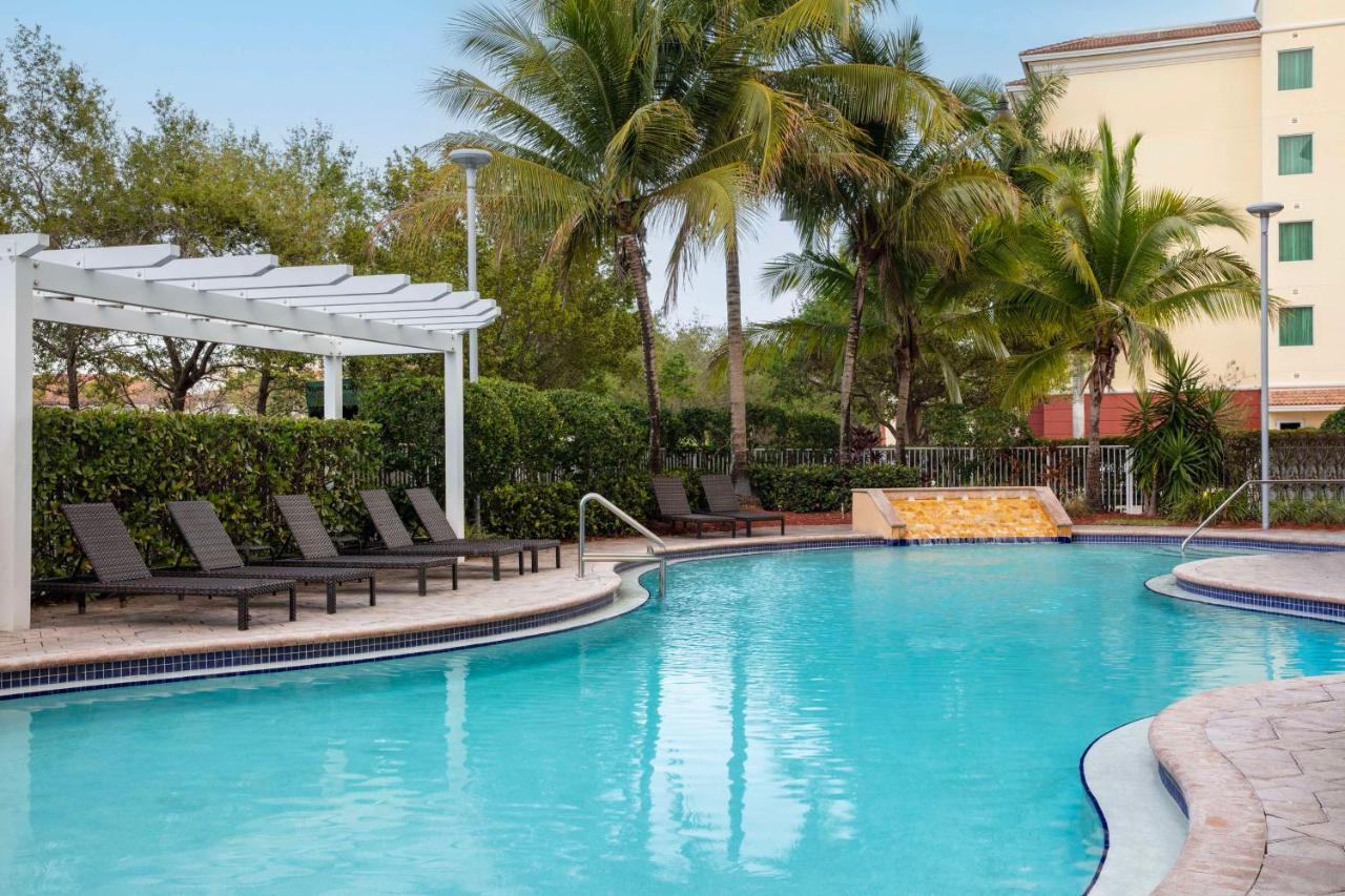 Hampton Inn & Suites Homestead Miami South Exterior photo